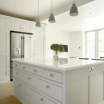 Barnes Traditional Shaker Kitchen