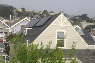 Example of a classic exterior home design in San Francisco