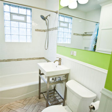 Snelling-Hamline Bath Remodel