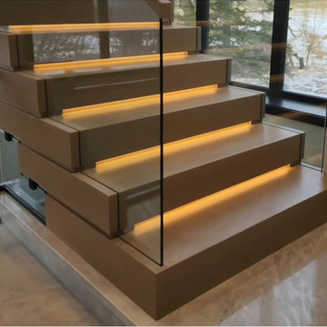 Box on Box Self Supporting Stairs with LED Lights