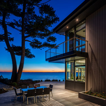 Lake Michigan Modern
