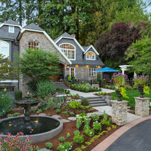 2100 Sherluck Ct Valine Front yard