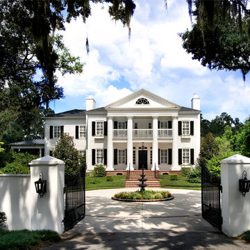 College Park Classical Home in Lake Concord