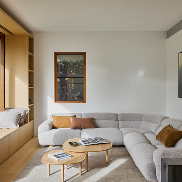 Cozy Living Room with Built-In Timber Joinery