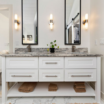 The Coves Master Suite
