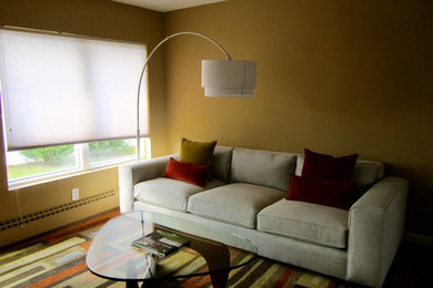 Living room - 1960s living room idea in New York