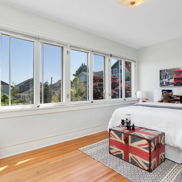 Queen Anne Transitional Home