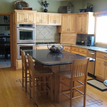 Pine Kitchen