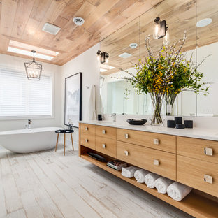 75 Most Popular Bathroom and Cloakroom with Light Hardwood ...