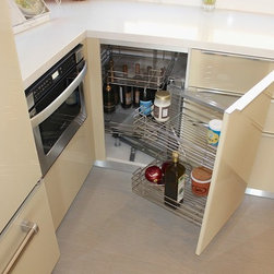 Modern kitchen - Pantry And Cabinet Organizers