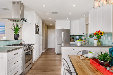 Inspiration for a coastal home design remodel in San Diego