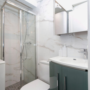 UpperKey Parisian Bathrooms