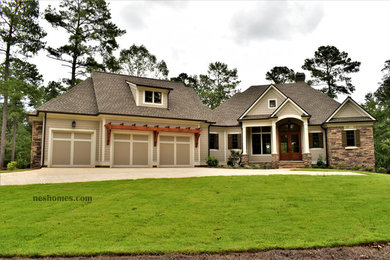 Home design - craftsman home design idea in Atlanta