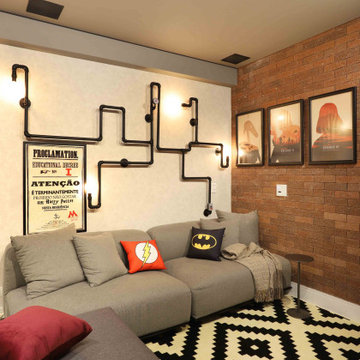 INSIDE | Contemporary / Pop Geek
