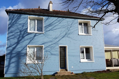 Cette photo montre une façade de maison.