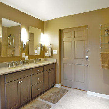 Earth Toned Master Bath Suite