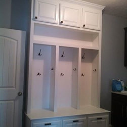 Mentor mud room - Products