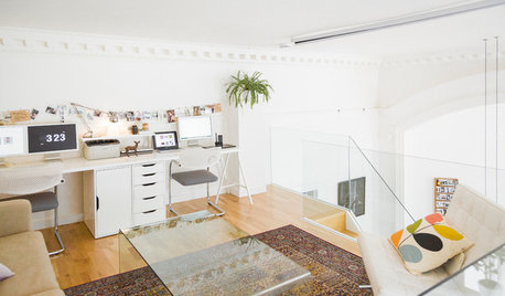 Houzz Tour: A Light-filled Mezzanine Apartment in Edinburgh