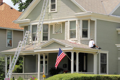 Inspiration for a victorian home design remodel in Columbus