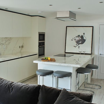 Docklands Apartment