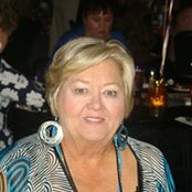 Terri McMakin's photo