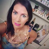 Agi Mooys foto