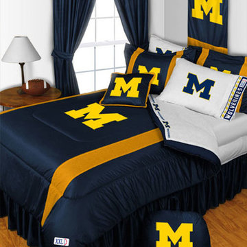NCAA Michigan Wolverines Bedding and Room Decorations