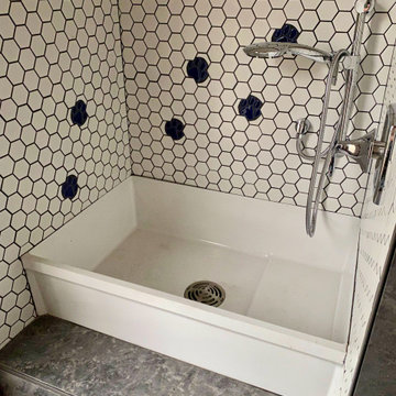 Tile dog bath