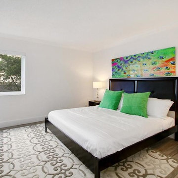 COCONUT GROVE APARTMENTS