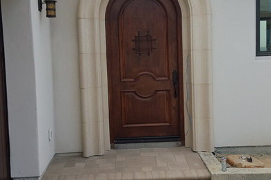 Entryway - entryway idea in Orange County