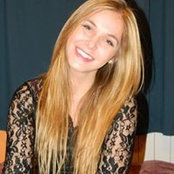 Noemi Gall's photo