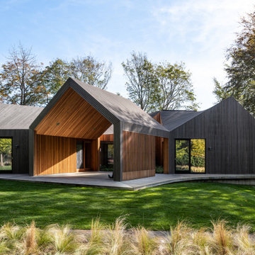 Accoya siding by reSAWN TIMBER co.