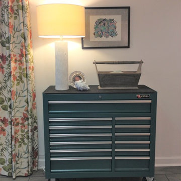 Basement Art Studio-King