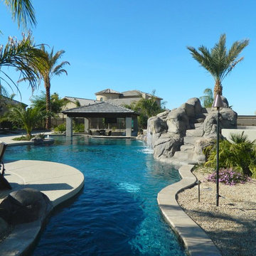 Lazy River Pool & Swim Up Bar in Arizona
