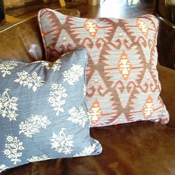Solitude- Phase One and Two Addition/Remodel - Decorative Pillows
