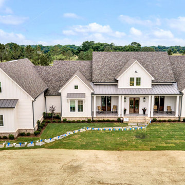 Architectural Designs Modern Farmhouse Plan 56460SM comes to life in Texas!