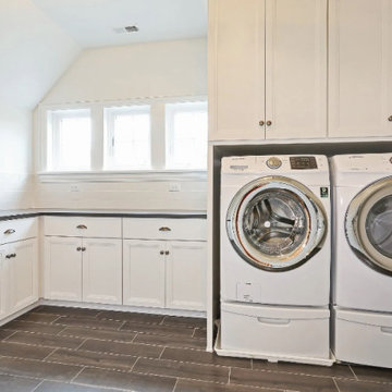Transitional Farmhouse
