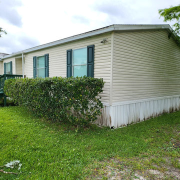 Mobile Home | Skirting - Before