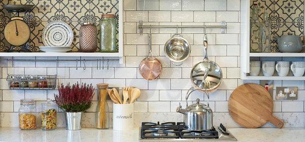 Kein Geld für eine Profiküche? 13 Ideen für mehr Stil & Stauraum