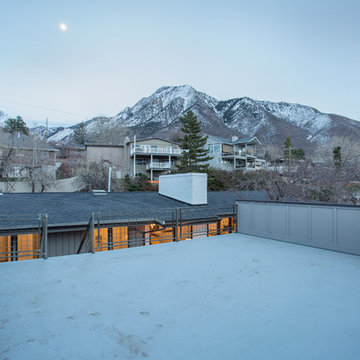 Aspen Hollow, Holladay