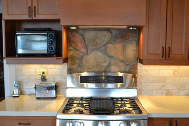 Inspiration for a timeless kitchen remodel in Toronto