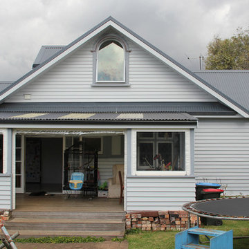 Second storey house extension