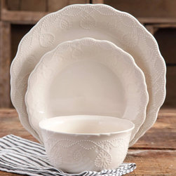 The Pioneer Woman &middot; Ceramic &middot; 12 piece set &middot; Linen - Dinnerware Sets