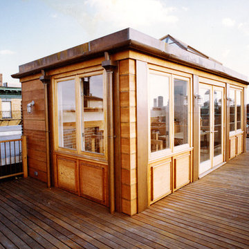 URBAN AERIE
