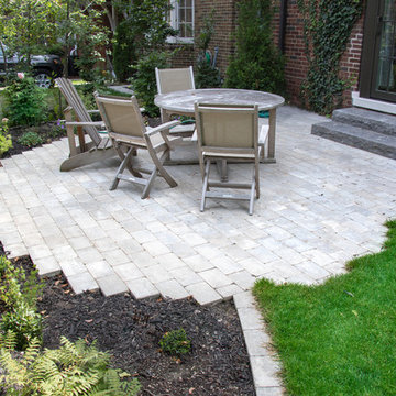 Mt. Pleasant & Eglinton - A Private Oasis