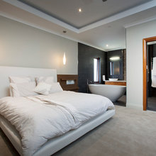 Main bed upstairs