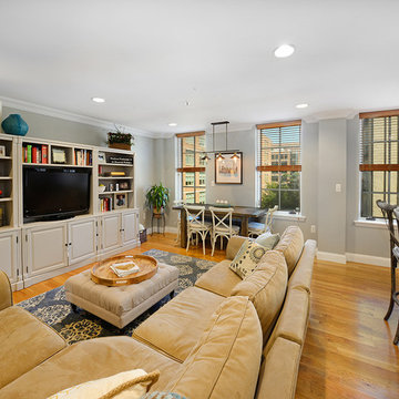 Stunning, Well-Lit 3Bed, 2Bath Condo With Private Balcony & Parking!