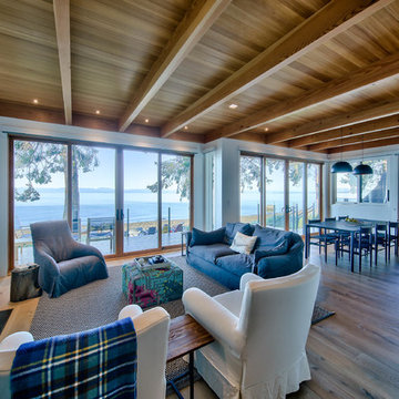 Hip Beach House