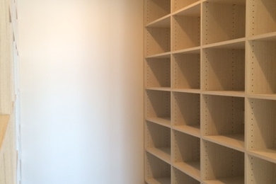 Example of a closet design in Indianapolis
