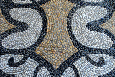 Patio - traditional patio idea in Vancouver